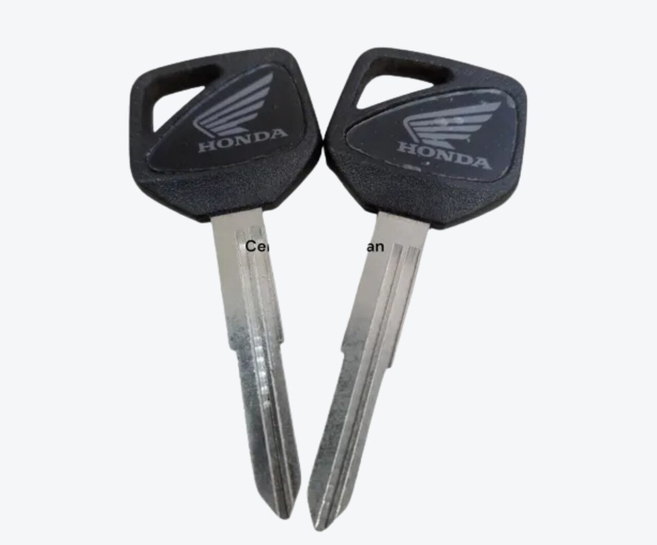 PAGINA WEB - 2025-06-29T174802.372 Llave Porta Chip Para Moto Honda Dentada Negra Izquierda Con Guia