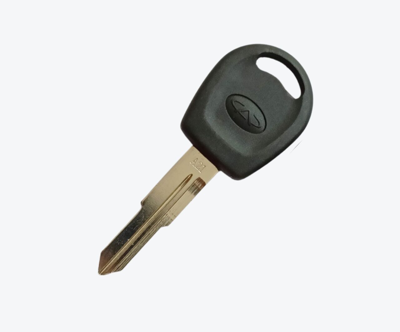 Llave Porta Chip Izquierda Larga Paso Chery A21
