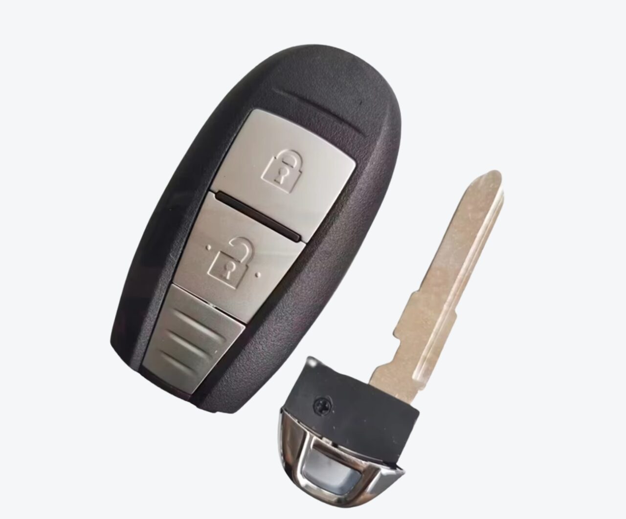 PAGINA WEB - 2025-09-25T193327.741 Carcasa Telemando Presencia Suzuki Nuevo 2 Botones Con Llave De Emergencia