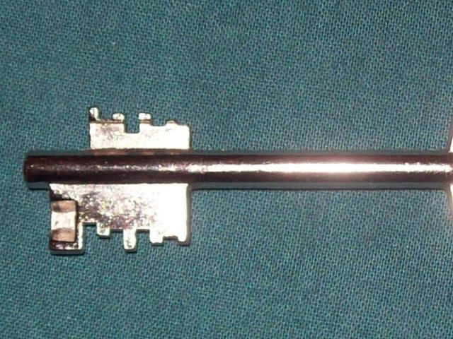 Ejemplo real de llave doble paleta